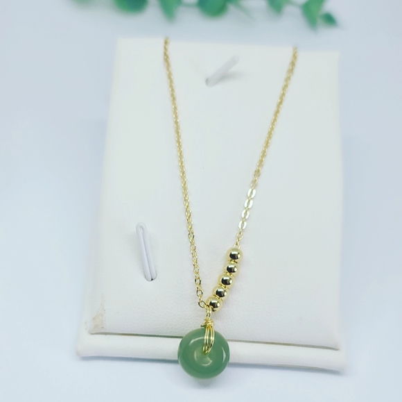 Natural Jade Stainless steel necklace 😍 - Picture 4 of 4